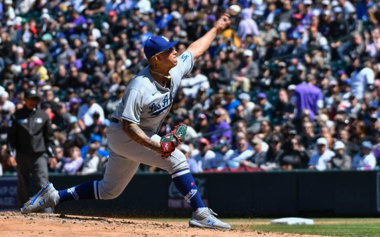 Team Mexico's manager is doing Dodgers massive favor with Julio Urías usage