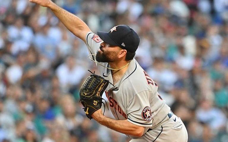 Los Astros suben a su prospecto top, el mexicano José Urquidy a Grandes  Ligas