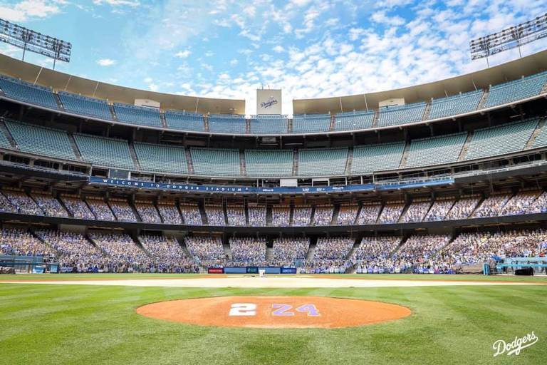 Regresa la MLB! Julio Urías será el encargado de abrir por Dodgers - El Sol  de Mazatlán