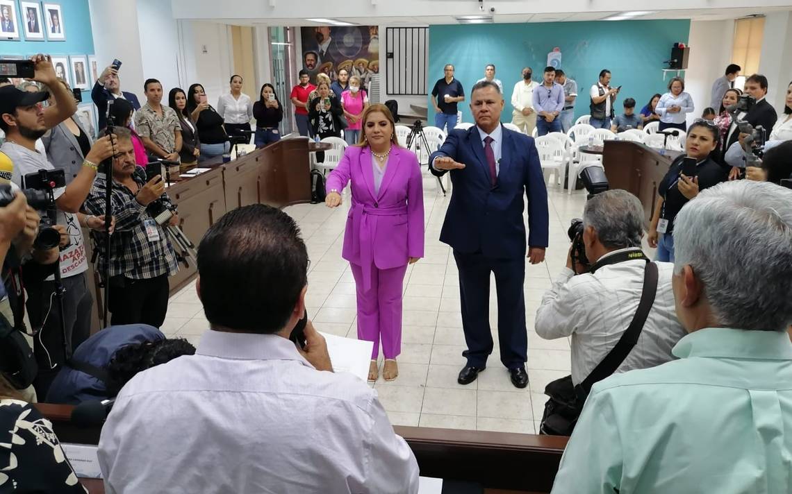 Montoya Peinado y Oleta Benítez toman protesta en el Ayuntamiento de  Mazatlán - El Sol de Mazatlán | Noticias Locales, Policiacas, sobre México,  Sinaloa y el Mundo